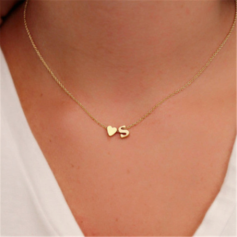 Peach Heart Shaped Letter Necklace Clavicle Chain Necklace